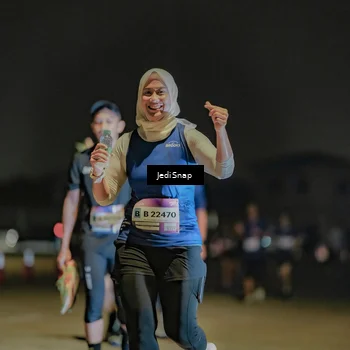 Runner Photo 7508840