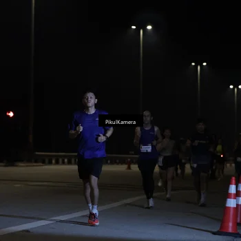 Runner Photo 7508842
