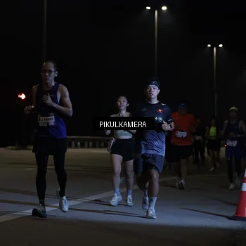 Runner Photo 7508880