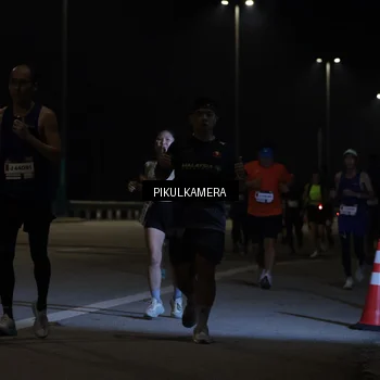 Runner Photo 7508882