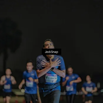 Runner Photo 7508886
