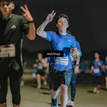 Runner Photo 7508887
