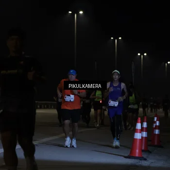 Runner Photo 7508893