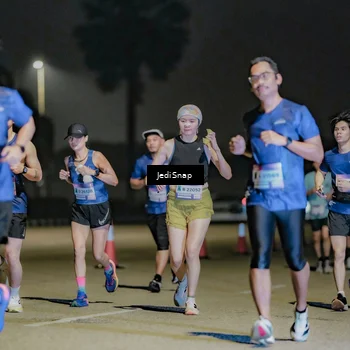 Runner Photo 7508899