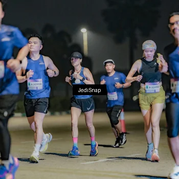Runner Photo 7508902