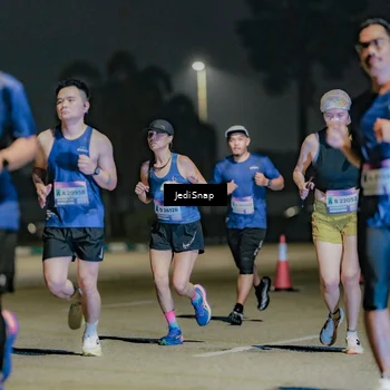 Runner Photo 7508904