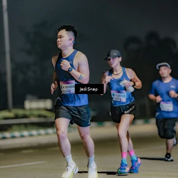 Runner Photo 7508911