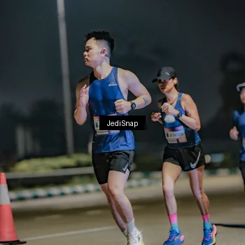Runner Photo 7508916