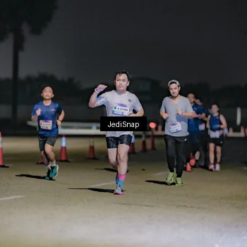 Runner Photo 7508949