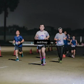 Runner Photo 7508951