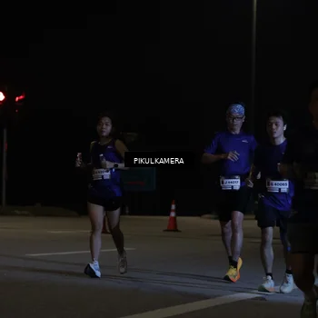 Runner Photo 7508957