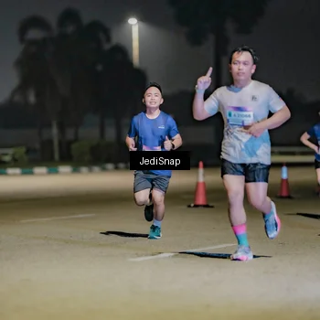 Runner Photo 7508965