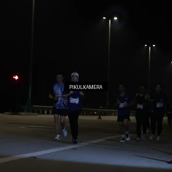 Runner Photo 7508967