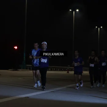 Runner Photo 7508968