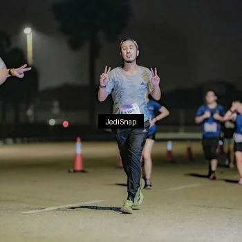Runner Photo 7508975