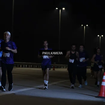 Runner Photo 7508980