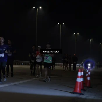 Runner Photo 7508998
