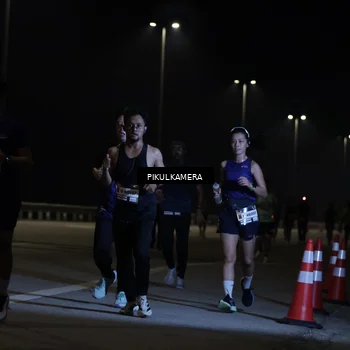 Runner Photo 7508999