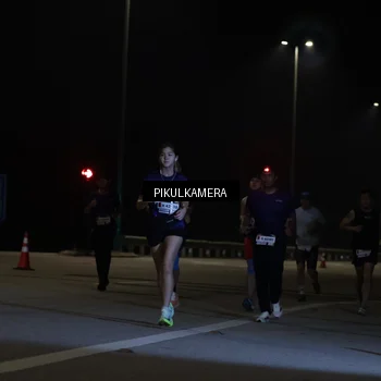 Runner Photo 7509025