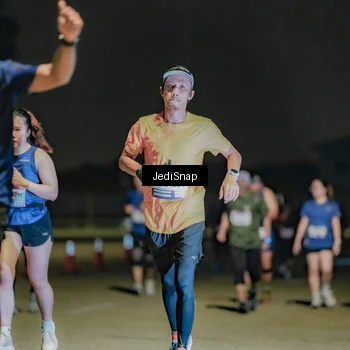 Runner Photo 7509034