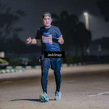 Runner Photo 7509053
