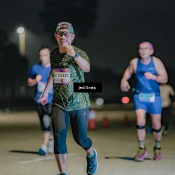 Runner Photo 7509063