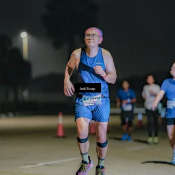 Runner Photo 7509072