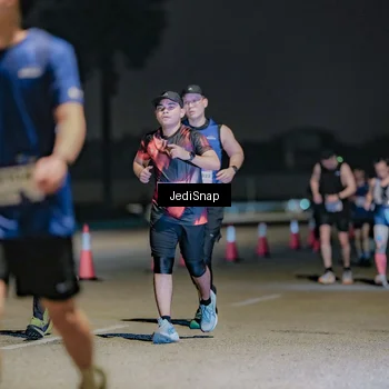 Runner Photo 7509097