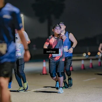 Runner Photo 7509103
