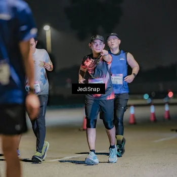 Runner Photo 7509106