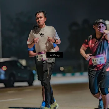 Runner Photo 7509115