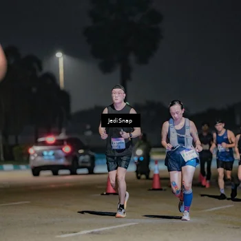 Runner Photo 7509119