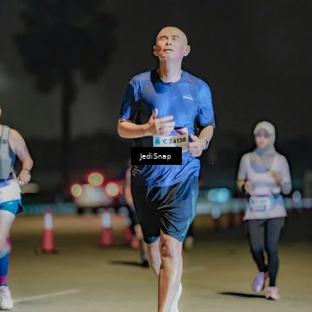 Runner Photo 7509137