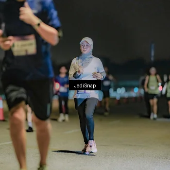 Runner Photo 7509141