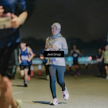 Runner Photo 7509185