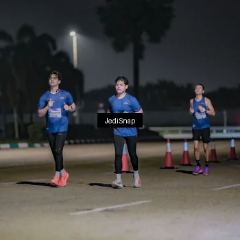 Runner Photo 7509189