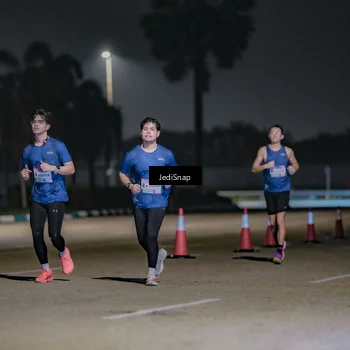 Runner Photo 7509196