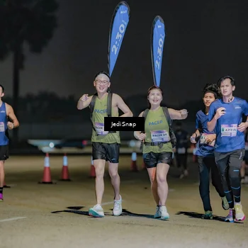 Runner Photo 7509204