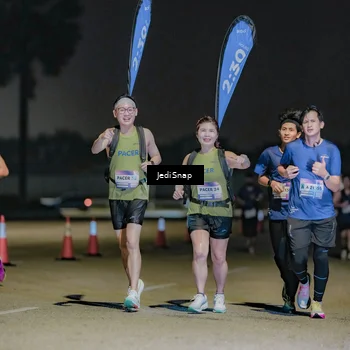 Runner Photo 7509219