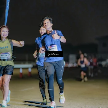 Runner Photo 7509225