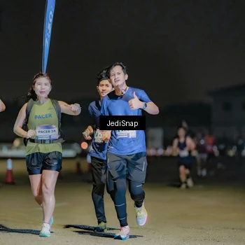 Runner Photo 7509237