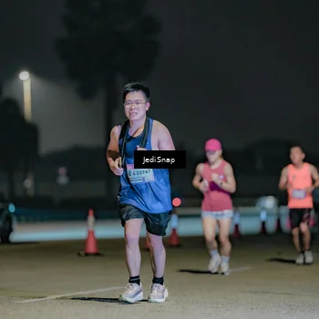 Runner Photo 7509256