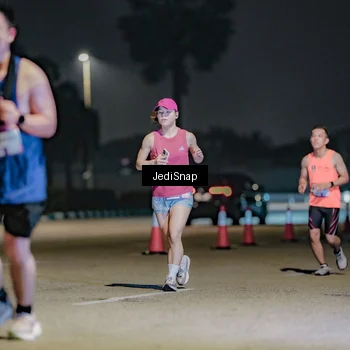 Runner Photo 7509262