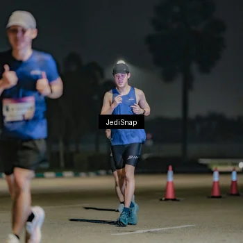 Runner Photo 7509323