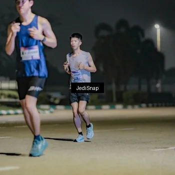 Runner Photo 7509334