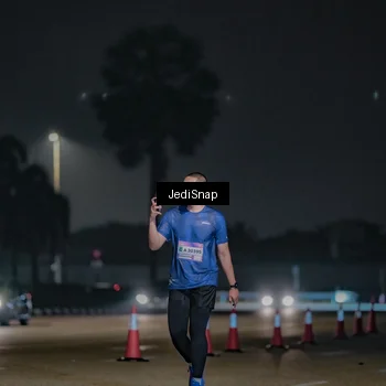 Runner Photo 7509342