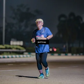 Runner Photo 7509404