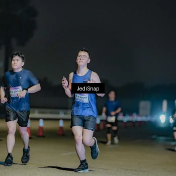 Runner Photo 7509426