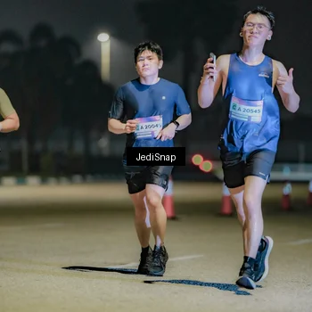 Runner Photo 7509434