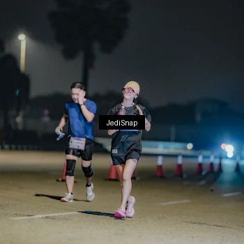 Runner Photo 7509458